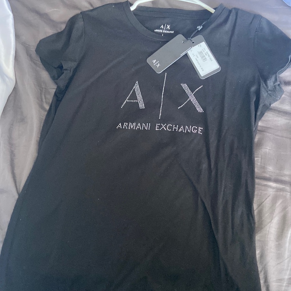 Short sleeve black t shirt